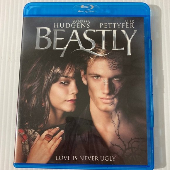 Beastly (Blu-ray, 2011) - Picture 1 of 3